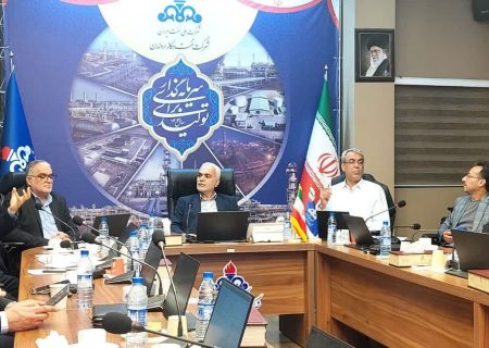 توسعه میادین نفتی غرب کارون