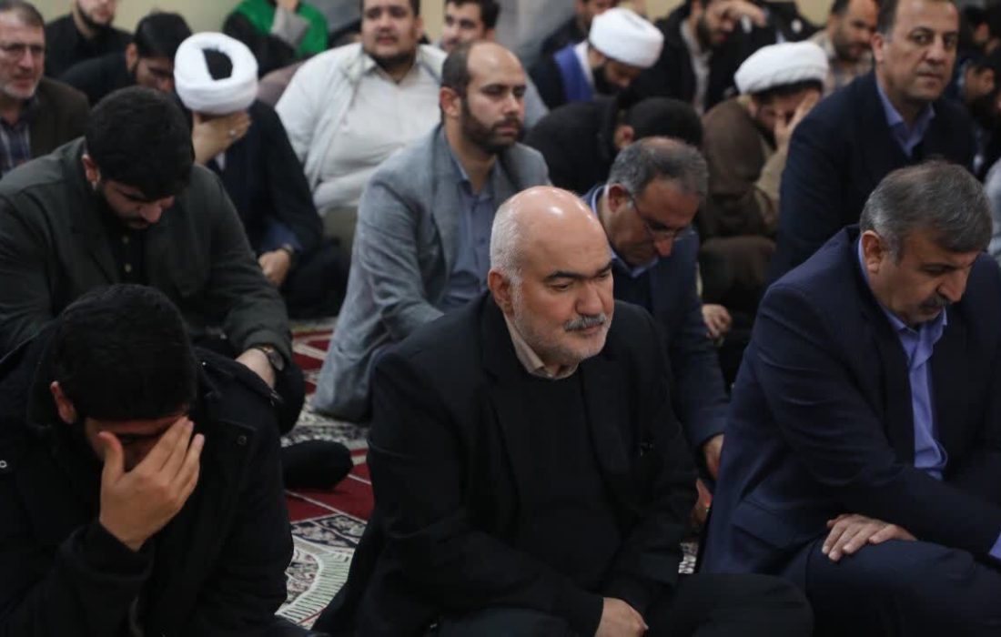 مرحوم آیت‌الله شفیعی سیمای کامل یک عالم متعهد، مبارز و ساده‌زیست بود