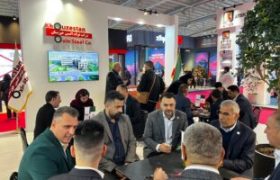 گزارش تصویری از دومین روز حضور شرکت فولاد اکسین خوزستان در نمایشگاه ایران متافو ۱۴۰۴