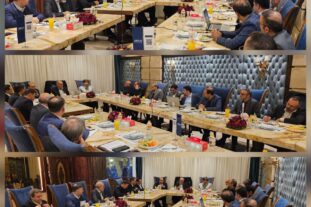 حضور مدیرعامل فولاد اکسین خوزستان در نشست تخصصی شرکت‌ های بزرگ فولادی کشور